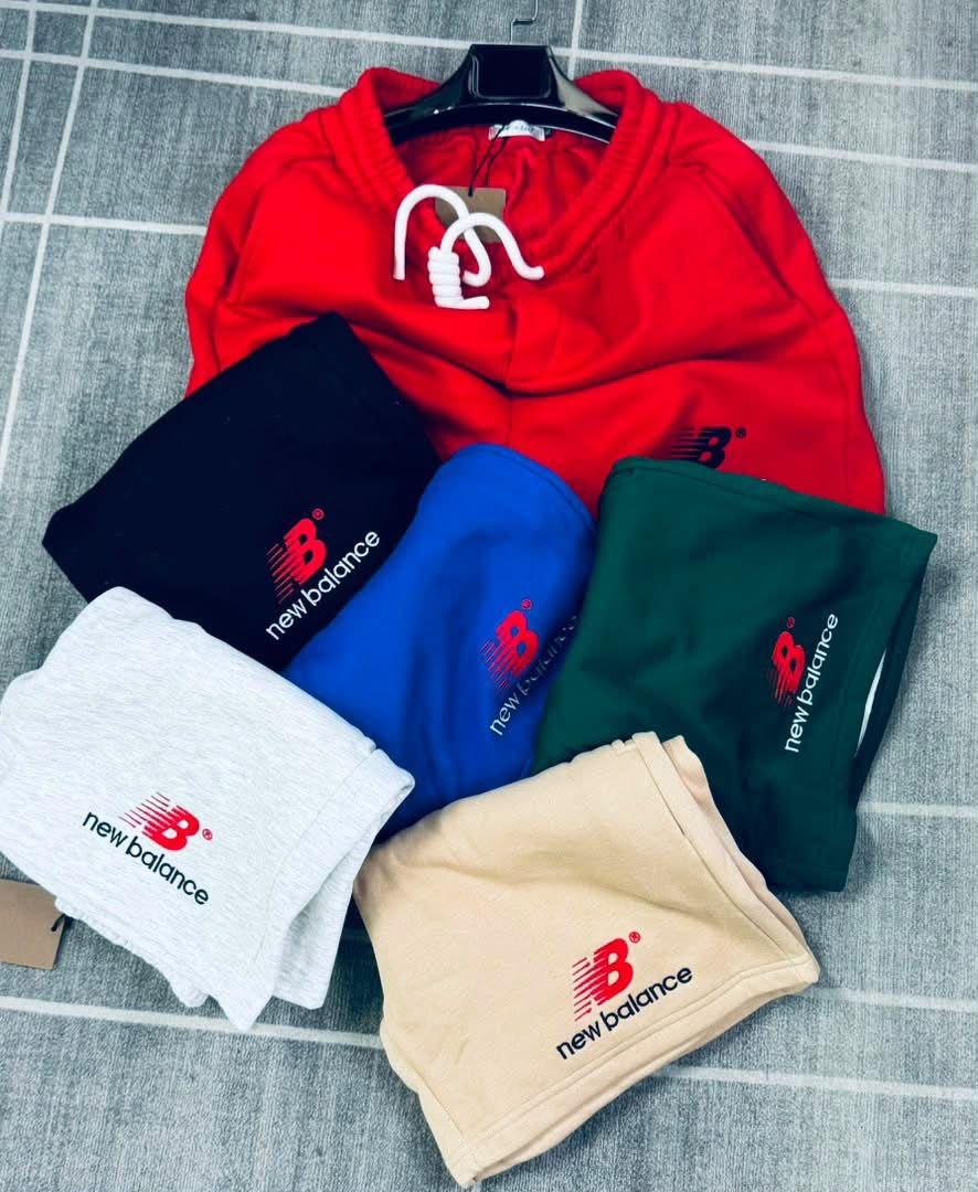 New Balance Logo Sweat Shorts - Men's Shorts in Kumasi
